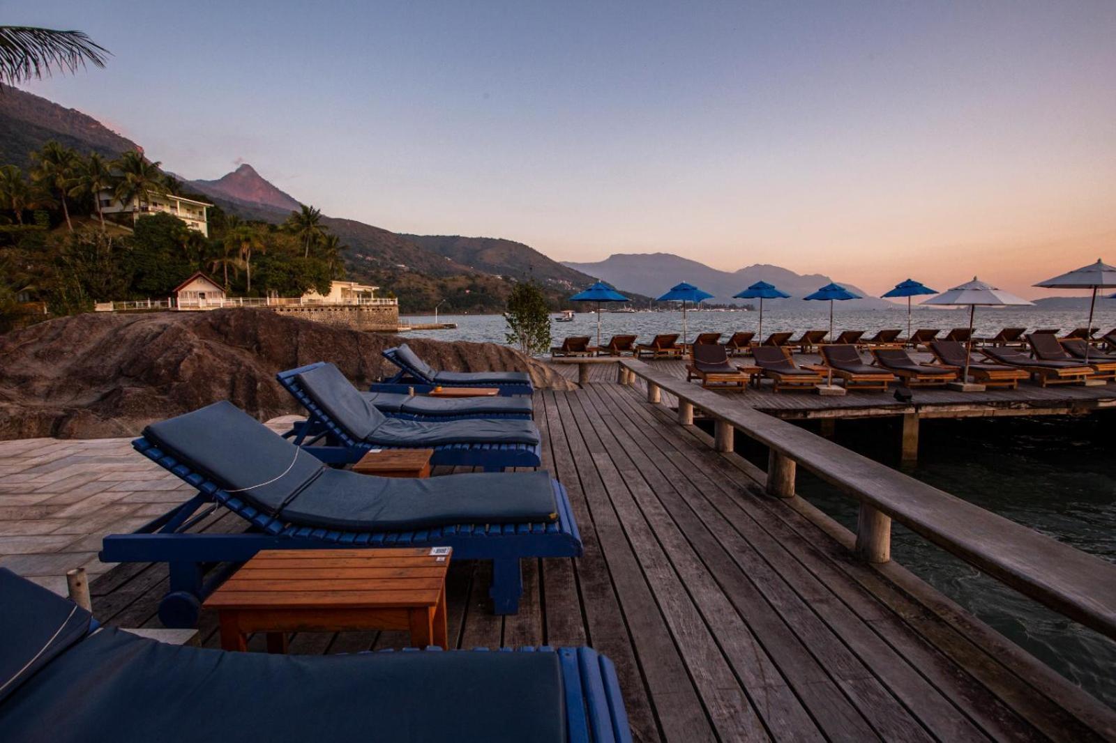Hotel Mercedes Ilhabela Exterior photo
